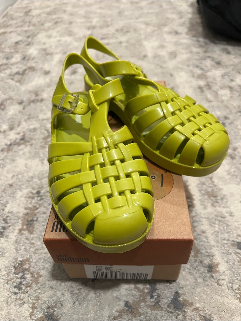 Mini Melissa Pea Green Jelly Fisherman Sandals; size 1; NWT and box
